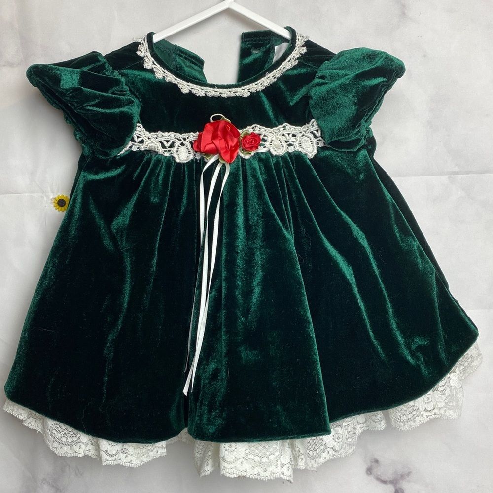 Vintage 90s Rare Edition Short Sleeve Girls Velvet Dress
